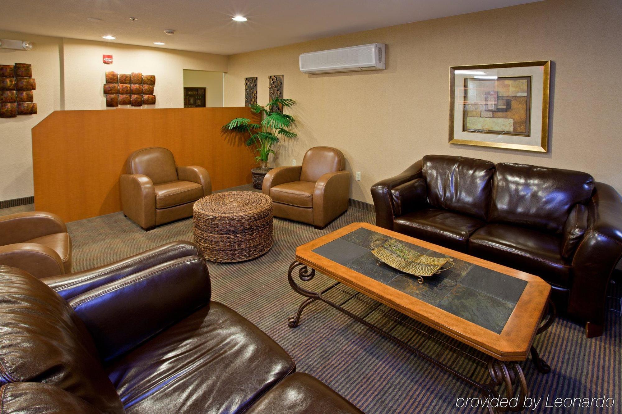 Candlewood Suites Louisville Airport By Ihg İç mekan fotoğraf