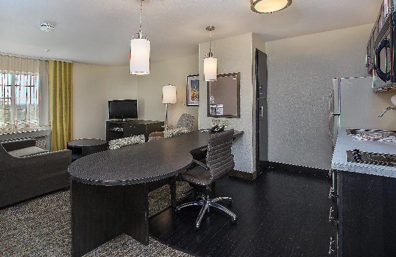 Candlewood Suites Louisville Airport By Ihg Dış mekan fotoğraf